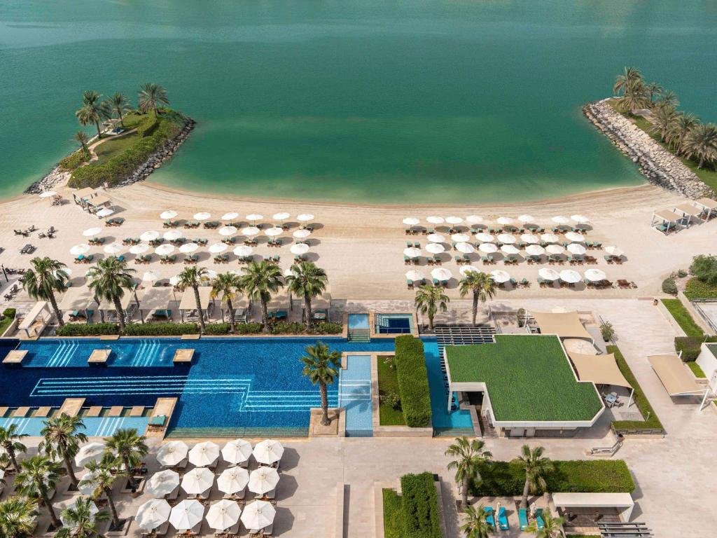 Hotel beach